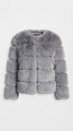 Chaqueta corta de pelo sintético a capas para mujer - vista 15