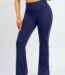 Pantalón acampanado moldeador azul vista frontal